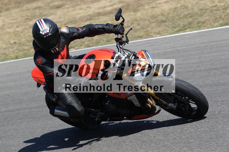 Archiv-2022/51 10.08.2022 Freeride Training ADR/Medium/40